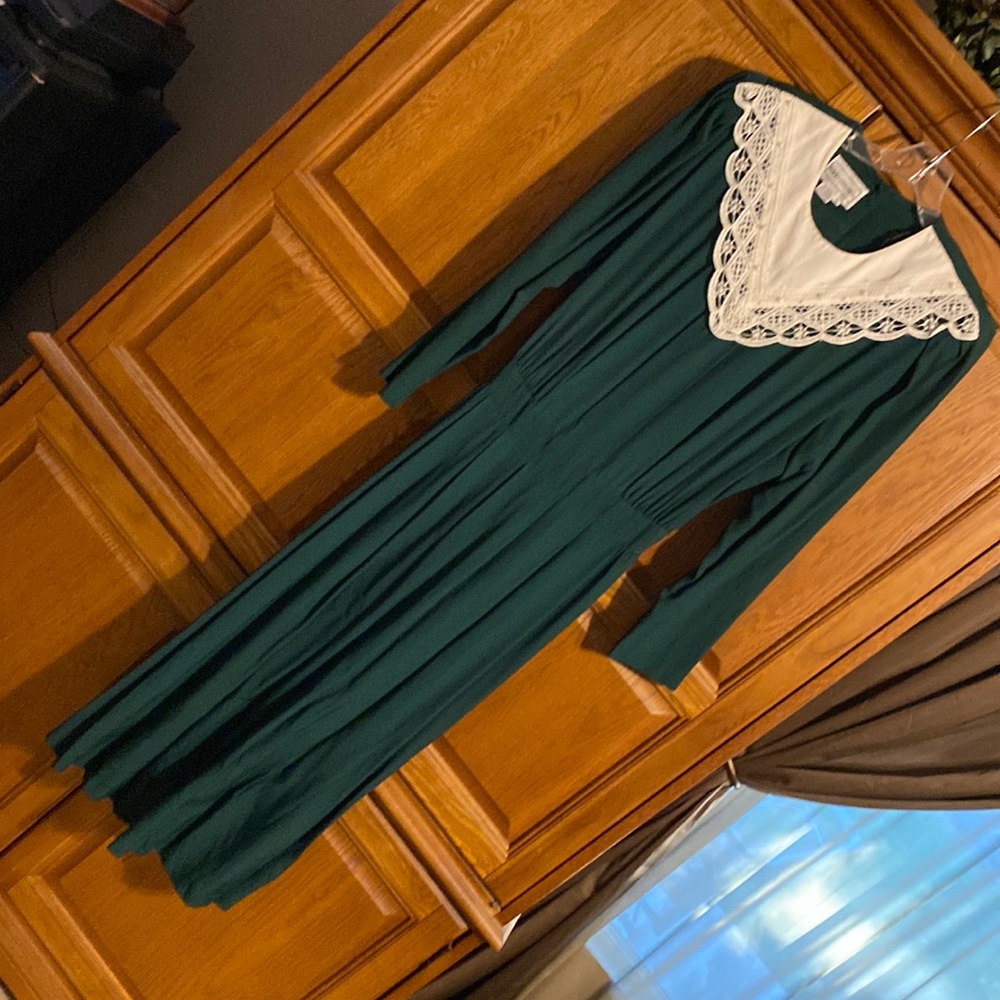 Karin Stevens dress. Good condition.